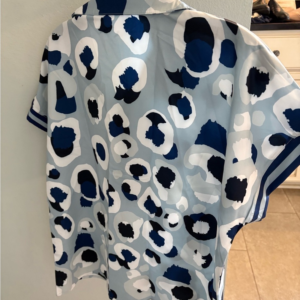 Blue and White Patterned Shirt- new and never worn but no tags